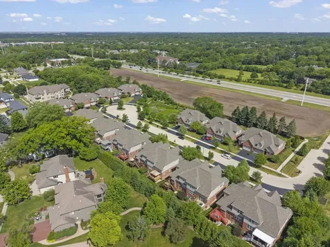 1636 Castle Lawn Court Naperville IL 60565