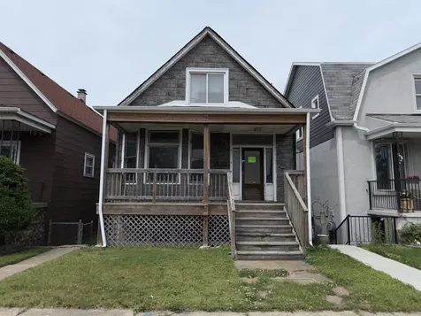 10606 South Avenue G Chicago IL 60617