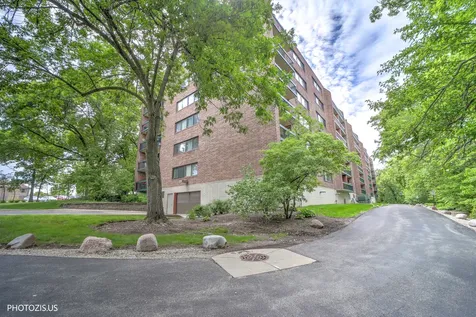 1840 Huntington Boulevard Hoffman Estates IL 60169