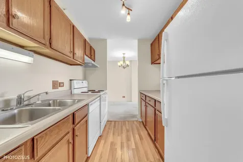 1840 Huntington Boulevard Hoffman Estates IL 60169