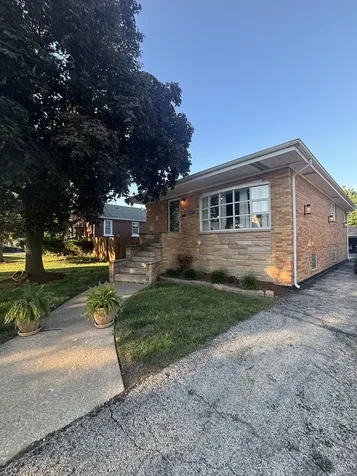 4605 Prairie Avenue Brookfield IL 60513