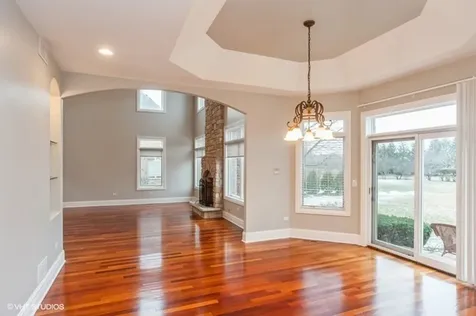 1800 Sawgrass Street Vernon Hills IL 60061