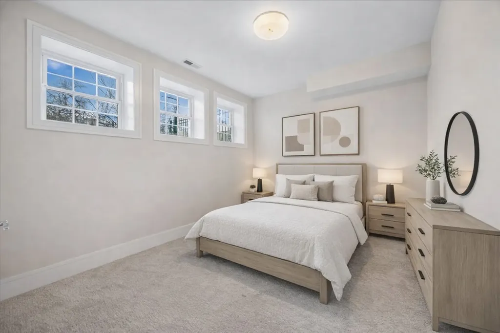 1616 North Hamlin Avenue Chicago IL 60647