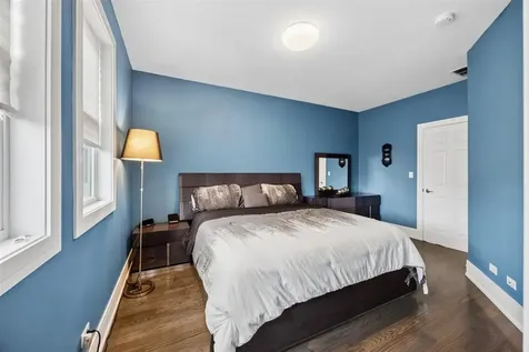 1616 North Hamlin Avenue Chicago IL 60647