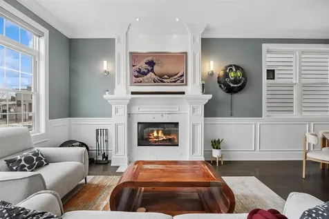1616 North Hamlin Avenue Chicago IL 60647