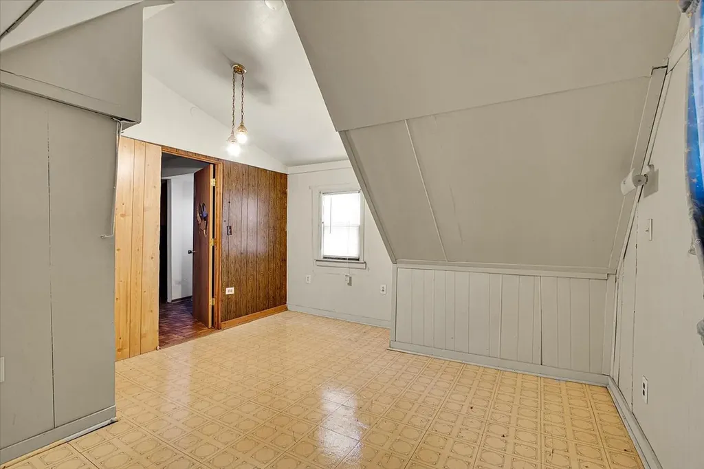 321 West 114th Street Chicago IL 60628