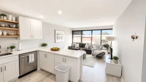 3420 North Lake Shore Drive Chicago IL 60657