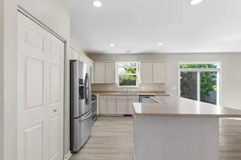 2349 Mayfield Drive Montgomery IL 60538
