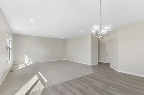 2349 Mayfield Drive Montgomery IL 60538