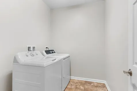 2349 Mayfield Drive Montgomery IL 60538