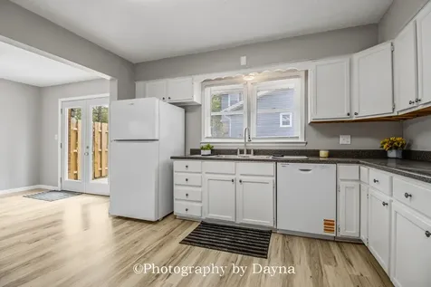 212 Valley Avenue Bradley IL 60915