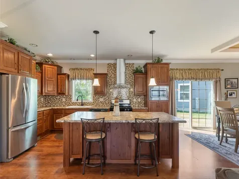 1532 Meadow View Lane Grayslake IL 60030