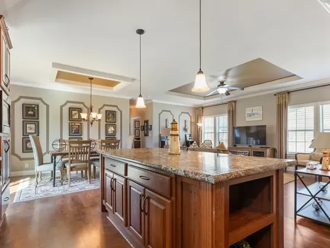 1532 Meadow View Lane Grayslake IL 60030