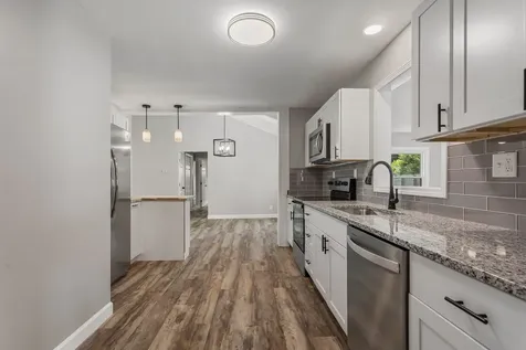 405 Dodson Drive E Urbana IL 61802