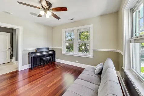 1829 South Prospect Avenue Park Ridge IL 60068