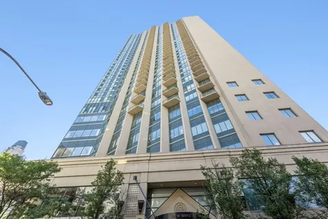 111 West Maple Street Chicago IL 60610