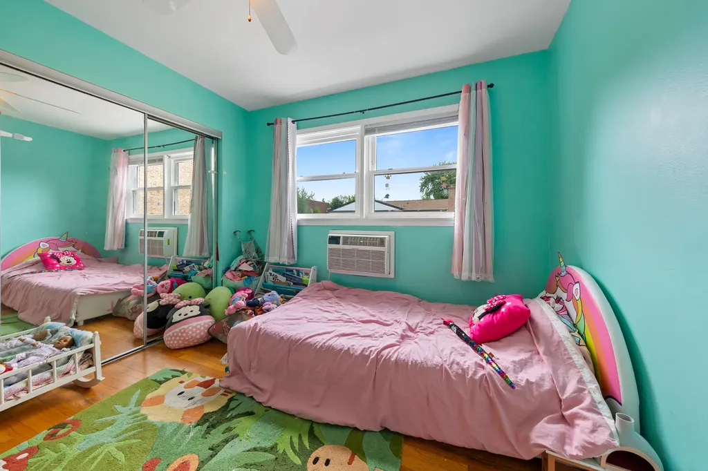 1536 West Pratt Boulevard Chicago IL 60626