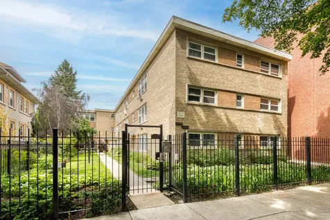 1536 West Pratt Boulevard Chicago IL 60626