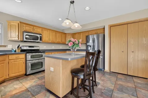 15711 Menominee Court Manhattan IL 60442