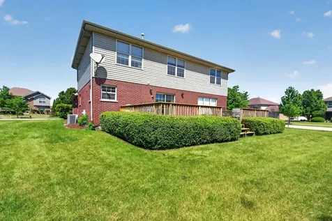 15711 Menominee Court Manhattan IL 60442
