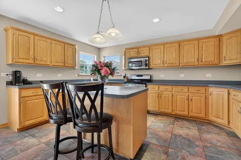 15711 Menominee Court Manhattan IL 60442