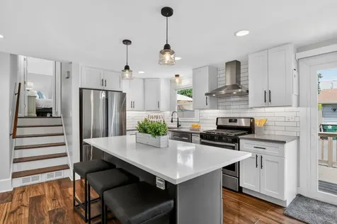 631 Pierce Court Grayslake IL 60030