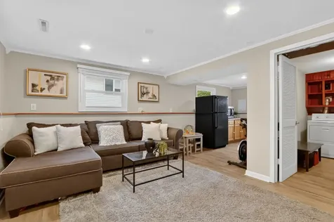 631 Pierce Court Grayslake IL 60030