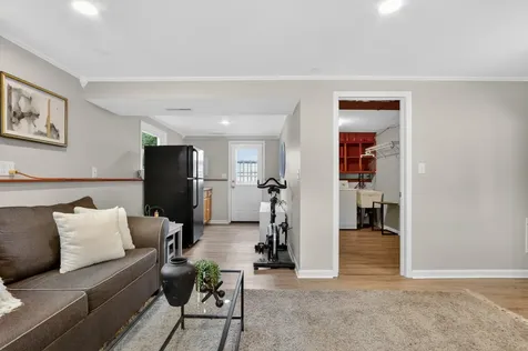 631 Pierce Court Grayslake IL 60030