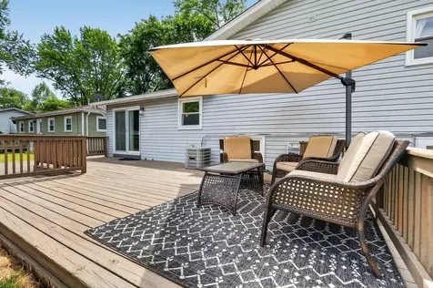 631 Pierce Court Grayslake IL 60030