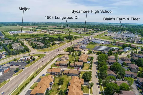 1503 Longwood Drive Sycamore IL 60178