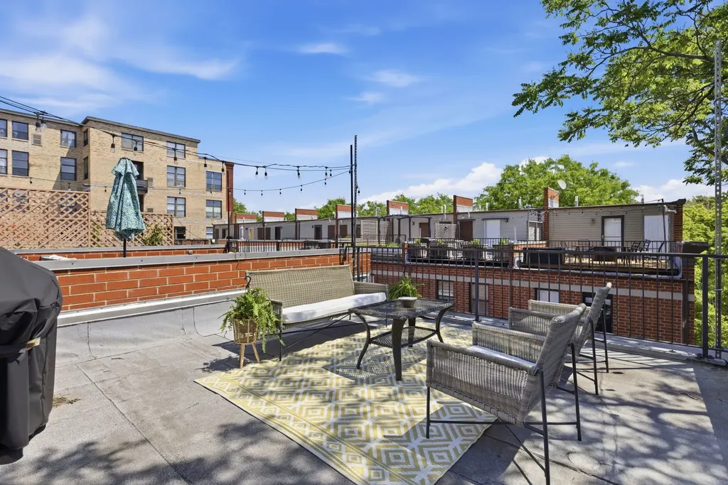 1816 North Spaulding Avenue Chicago IL 60647