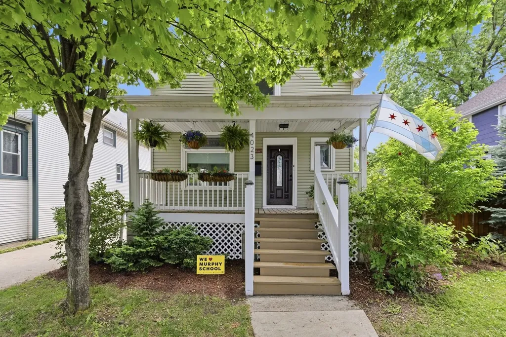 4023 West Addison Street Chicago IL 60641