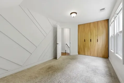 4023 West Addison Street Chicago IL 60641