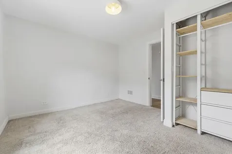 4023 West Addison Street Chicago IL 60641