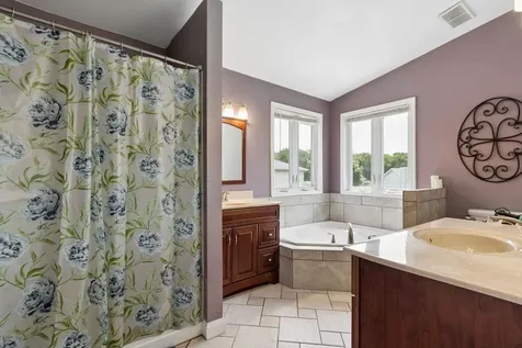 3343 West Ivywood Court Decatur IL 62522