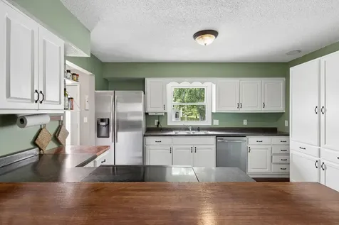3343 West Ivywood Court Decatur IL 62522