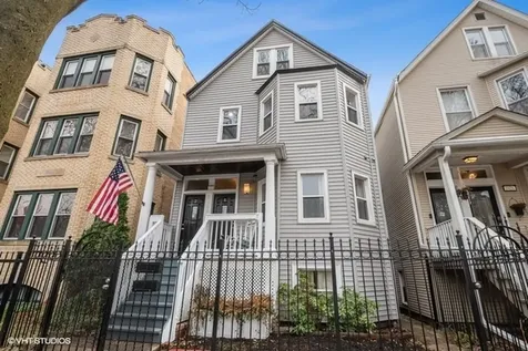 2931 North Dawson Avenue Chicago IL 60618