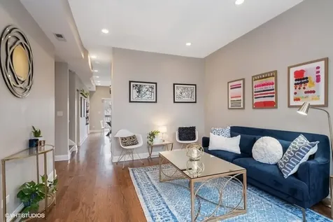 2931 North Dawson Avenue Chicago IL 60618