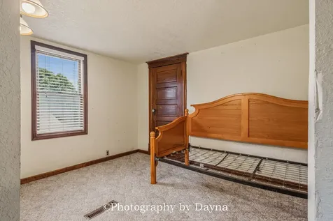 561 W Grant Street St. Anne IL 60964