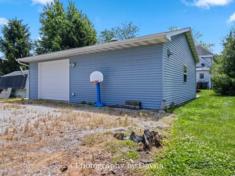 561 W Grant Street St. Anne IL 60964