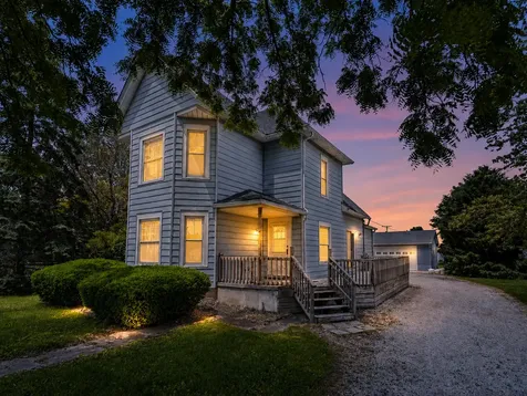561 W Grant Street St. Anne IL 60964