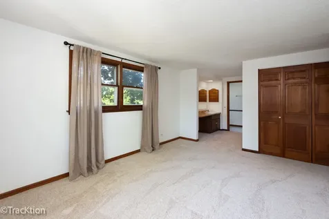 1502 South Harvard Avenue Arlington Heights IL 60005