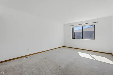 187 Uteg Street Crystal Lake IL 60014