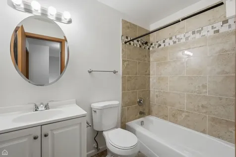 187 Uteg Street Crystal Lake IL 60014