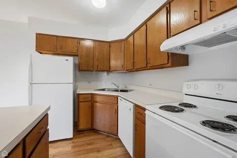 187 Uteg Street Crystal Lake IL 60014
