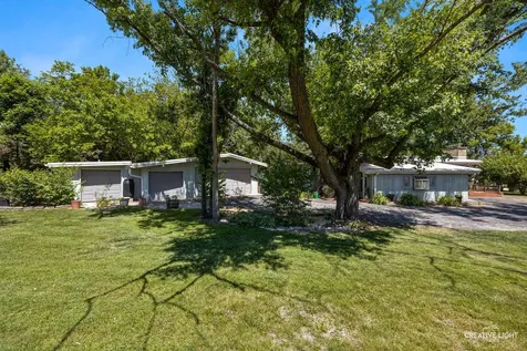 8048 Highland Avenue Downers Grove IL 60516