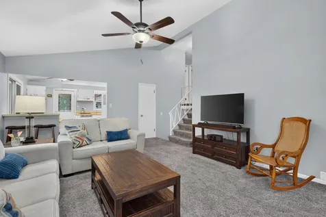 517 West North Street Itasca IL 60143