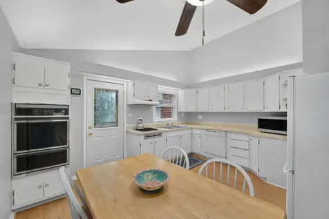517 West North Street Itasca IL 60143