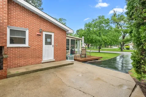 517 West North Street Itasca IL 60143