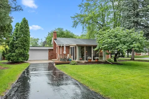 517 West North Street Itasca IL 60143